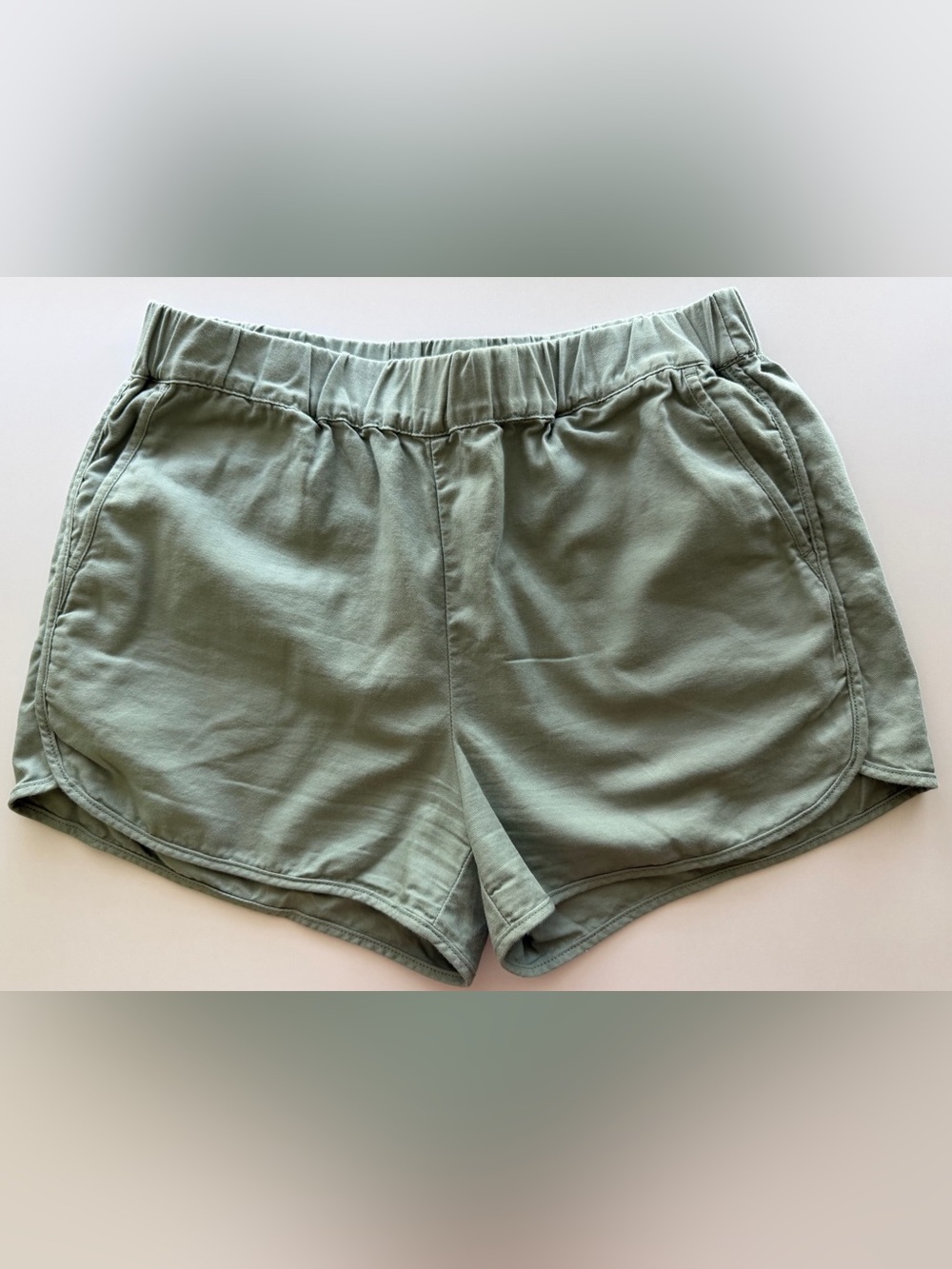 Madewell Olive Pull On Linen Shorts